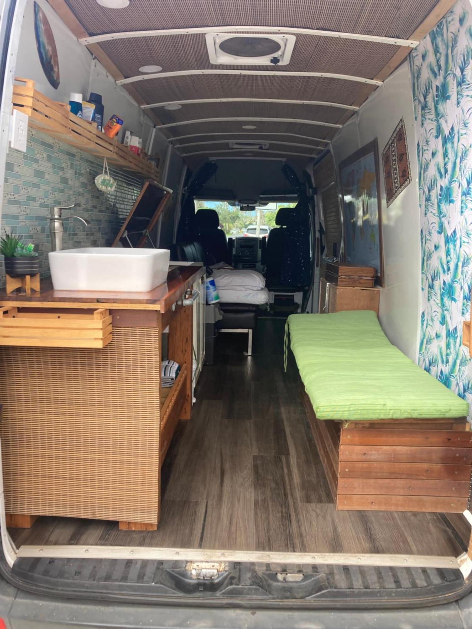 Oahu Camper Adventures Kailua Exterior foto